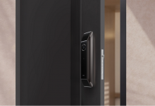 ​华为智能门锁Plus正式开售：搭载AI人脸识别技术，售价3299元-社科在线